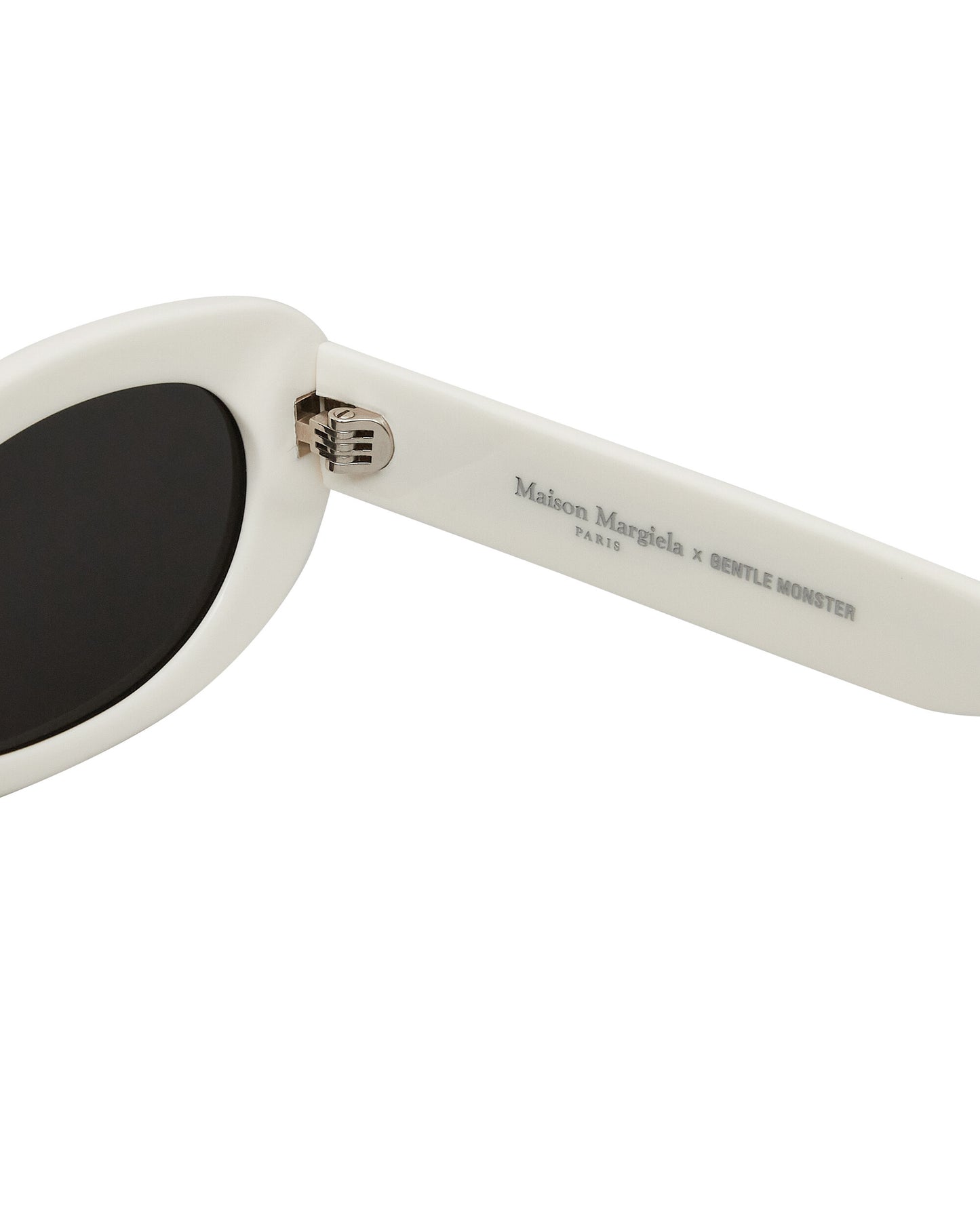 Gentle Monster Gentle Monster X Maison Margiela White Eyewear Sunglasses MM004 W2