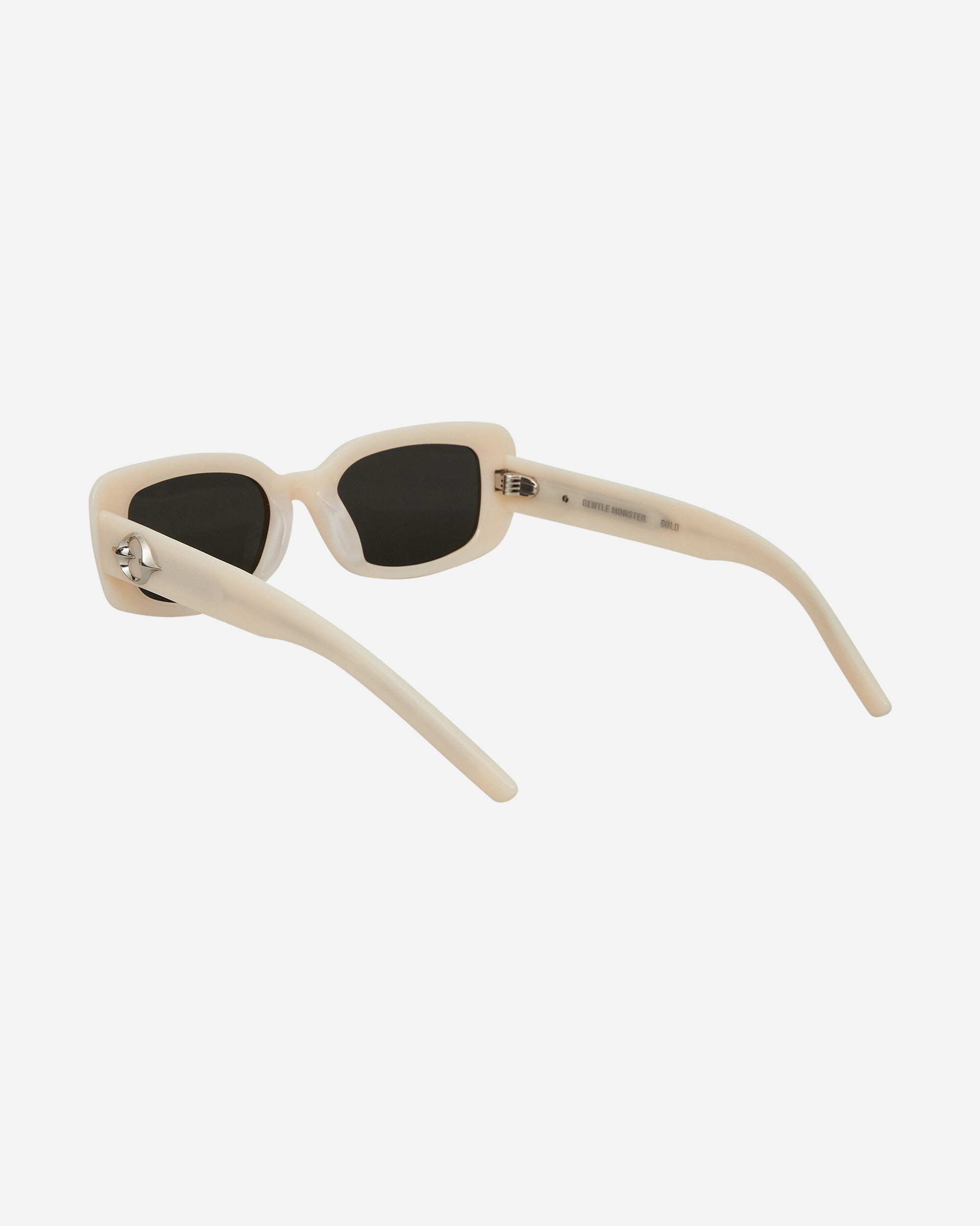 Gentle Monster The Bell Ivory Eyewear Sunglasses THEBELL-IV1 IV1