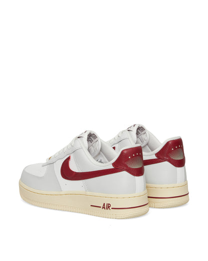 Nike Wmns Air Force 1 07 Se Photon Dust/Team Red Sneakers Low DV7584-001