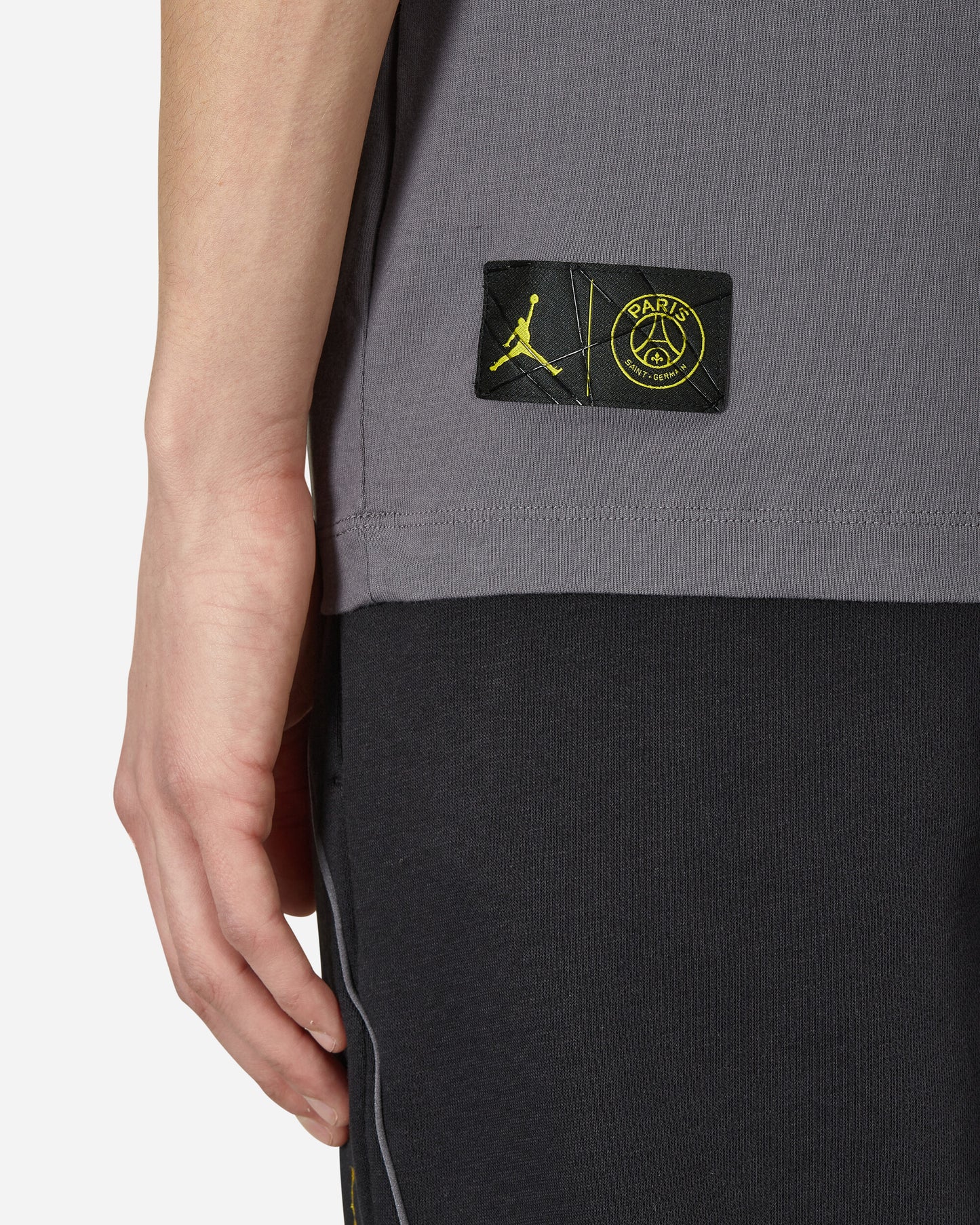 Nike Jordan Psg Ss Tee Lt Graphite/Tour Yellow T-Shirts Shortsleeve DV0634-014