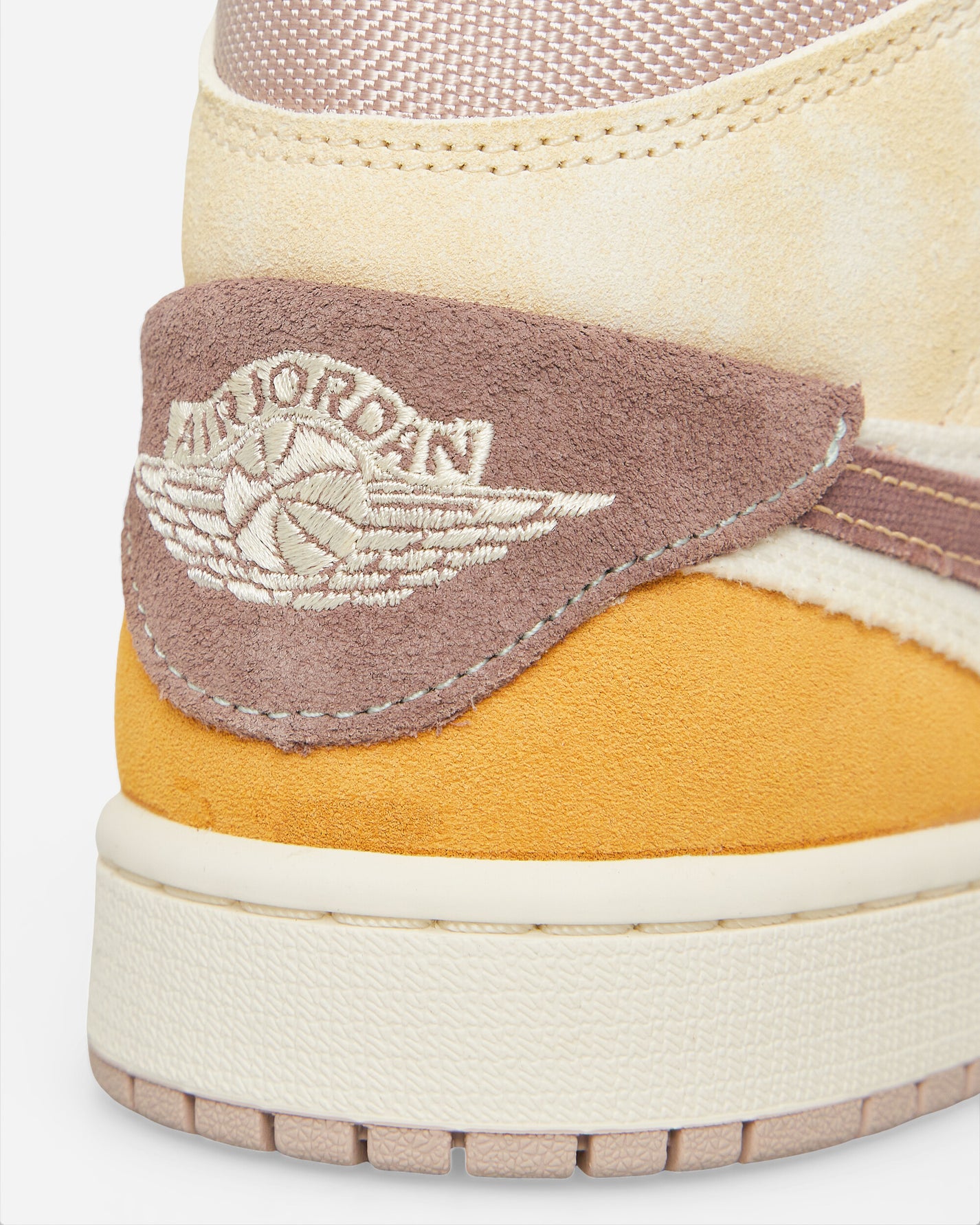 Nike Jordan Air Jordan 1 Mid Se Craft Sail/Taupe Haze Sneakers Low DM9652-102