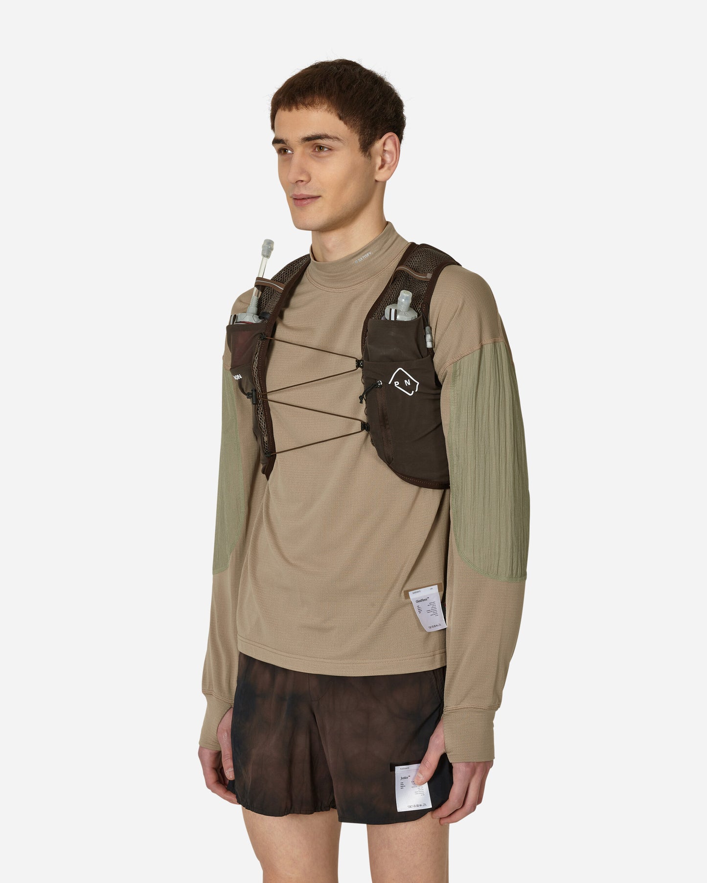 Salomon Active Skin 8 Pas Normal Studios Balck Coffee/Delicioso Coats and Jackets Vests LC2089000