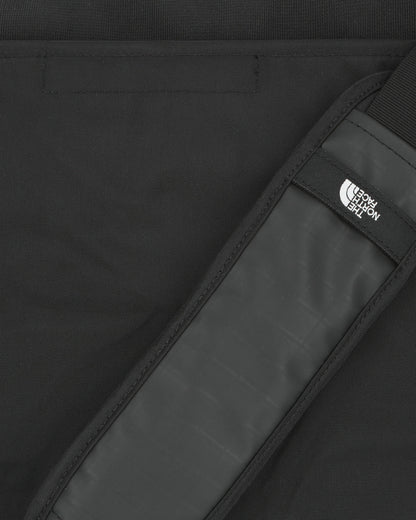 The North Face Base Camp Voyager Tote Tnf Black/Tnf Wht Bags and Backpacks Tote Bags NF0A81BM KY41