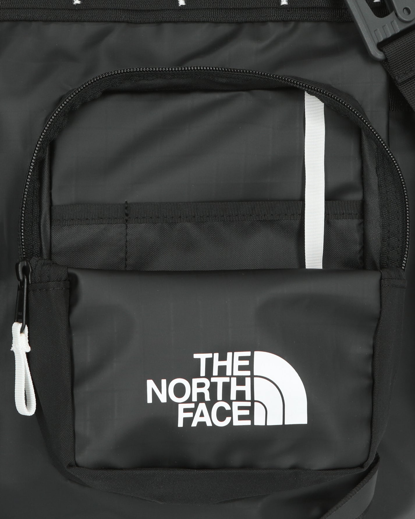 The North Face Base Camp Voyager Tote Tnf Black/Tnf Wht Bags and Backpacks Tote Bags NF0A81BM KY41