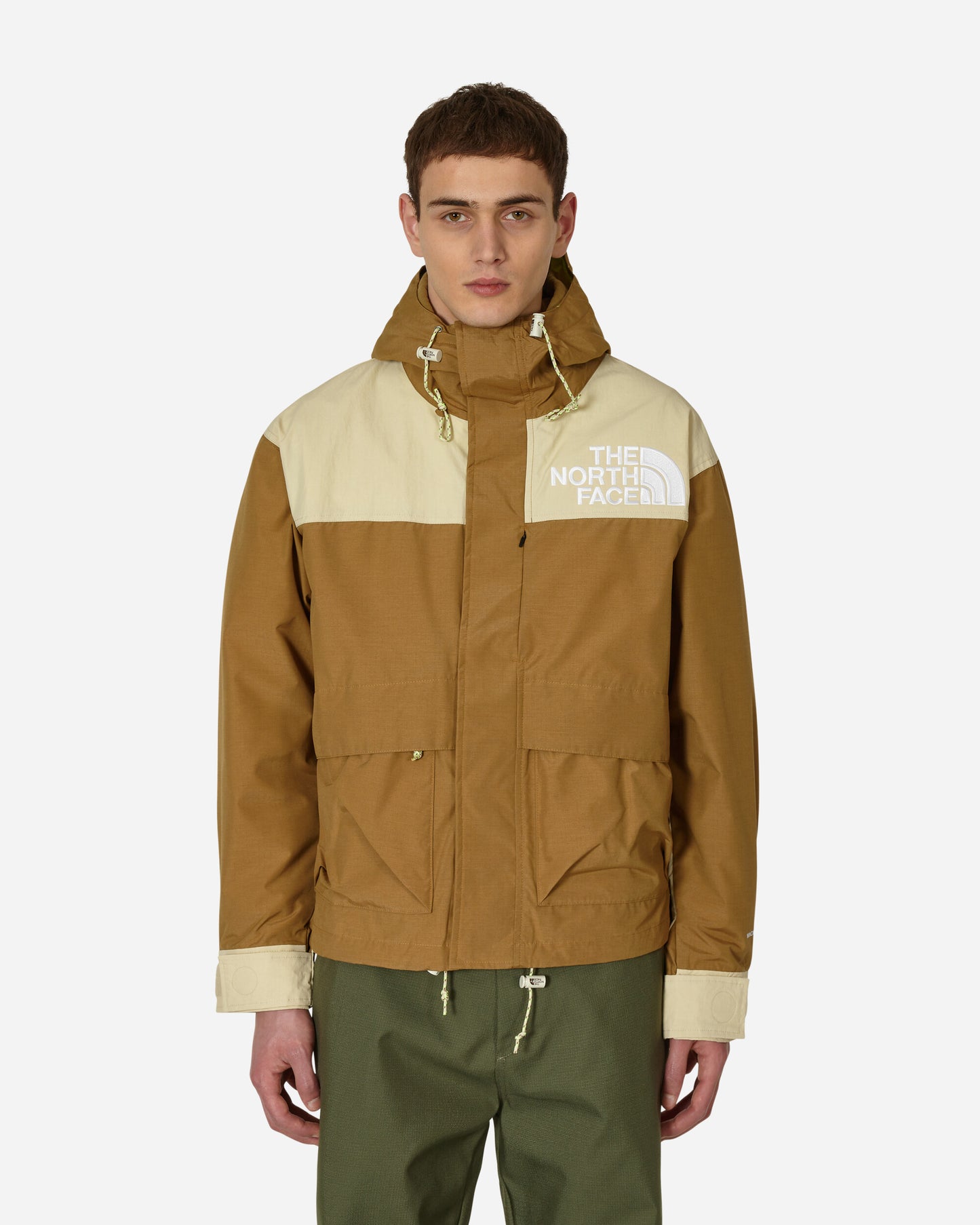 The North Face 86 Low-Fi Hi-Tek Mountain Jacket Utility Brown/Gravel Coats and Jackets Jackets NF0A7ZYQ 92Q1