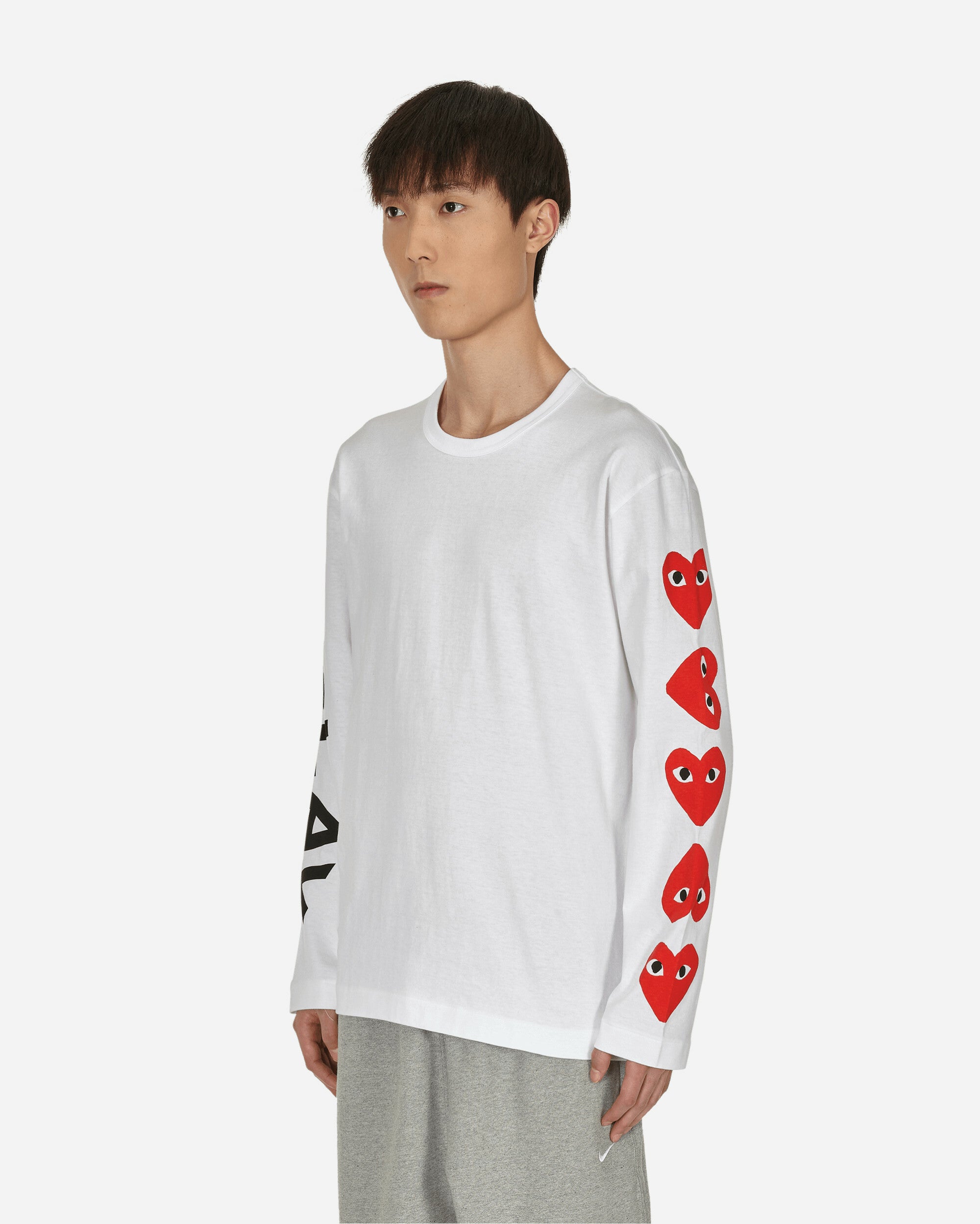 Comme Des Garçons Play Play Logo White T-Shirts Longsleeve P1T262 1